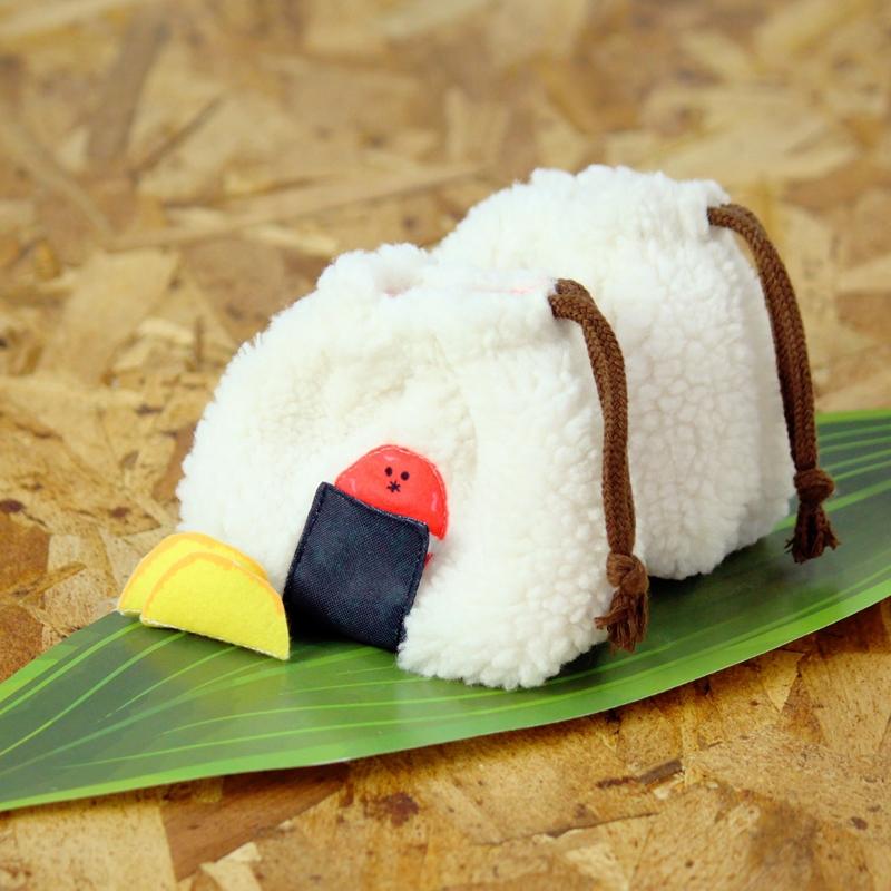 anekdote梅子飯糰袋子，日式飯糰變身提袋。（Pinkoi提供）