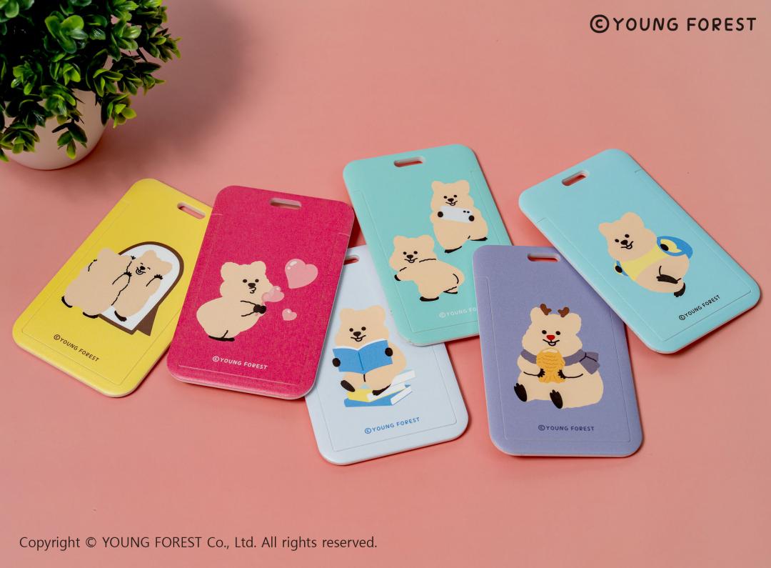 馬卡龍色系「證件套」勾卡KKOTKA太療癒。