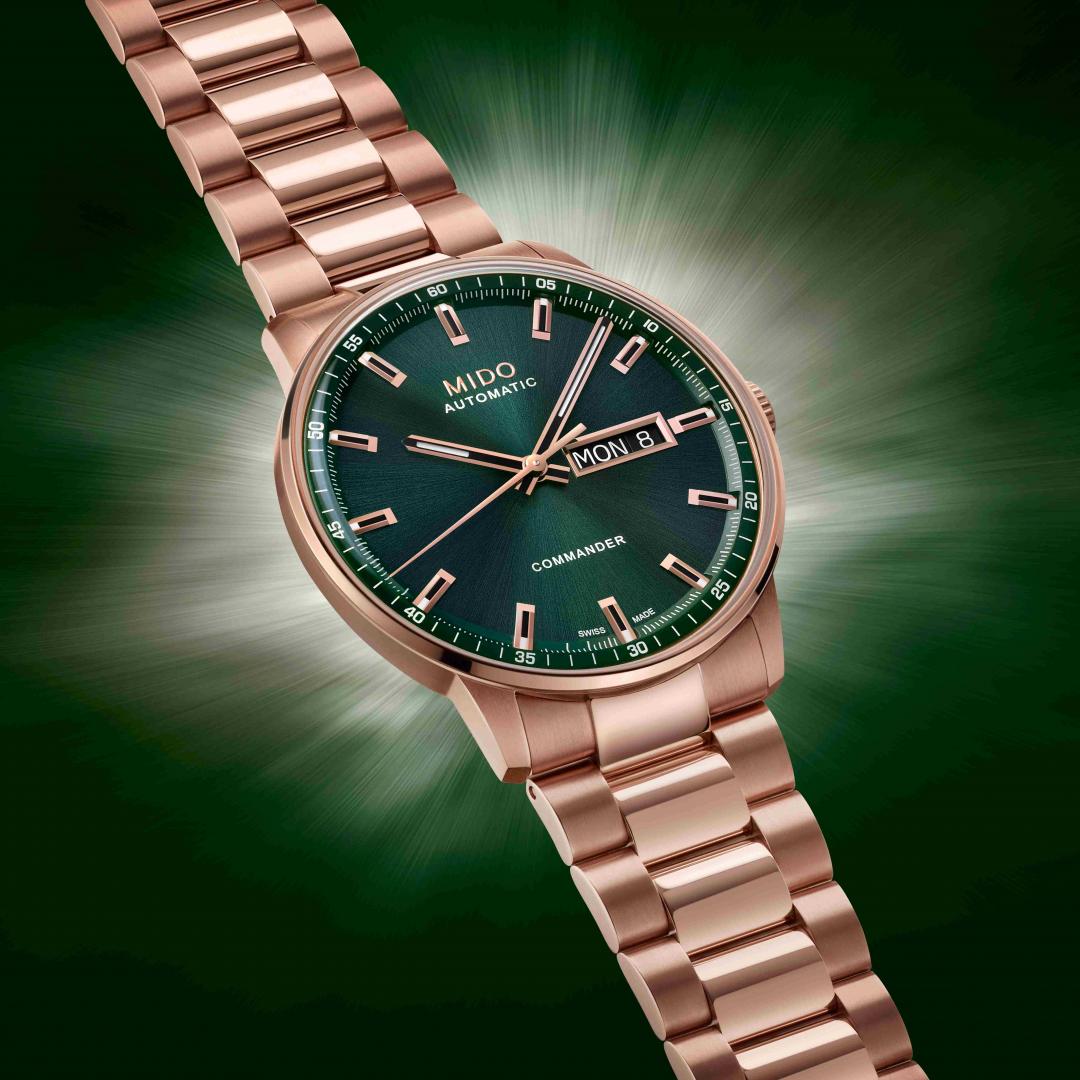 MIDO Commander Datoday腕錶，36,800元。（MIDO提供，以下同）