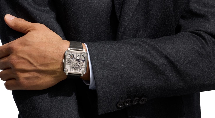 微型擺陀優雅演繹透視極簡美學！Bell & Ross BR-X3鋼鐵銀光閃耀奢華