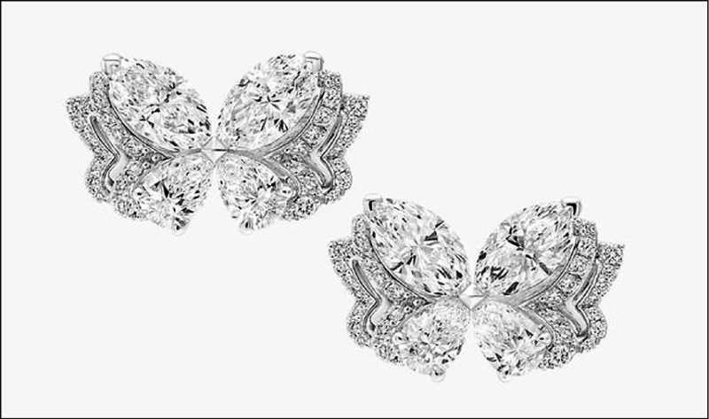 經典蝴蝶系列多形切割鑽石耳環，890,000元。