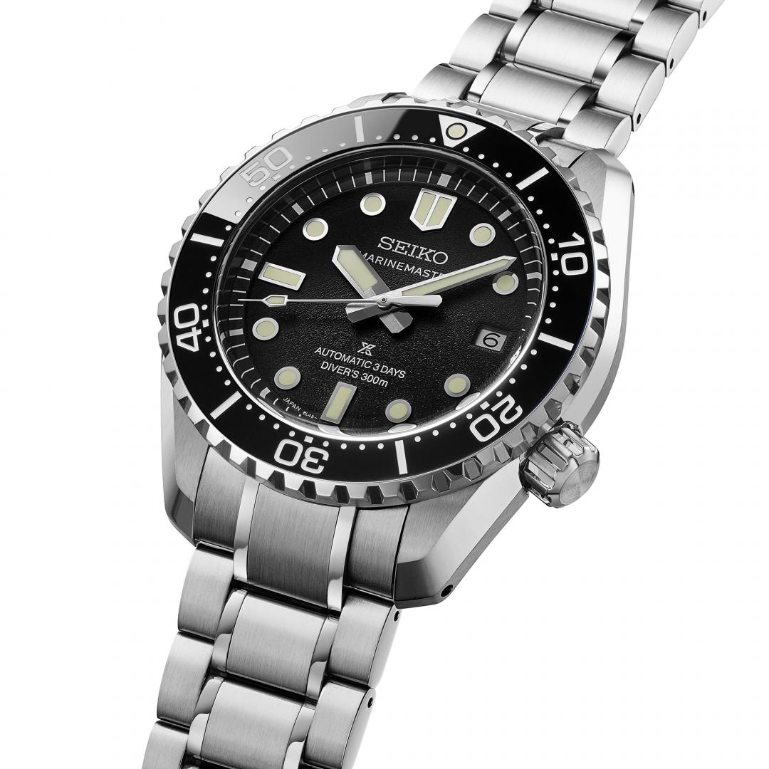 SEIKO Prospex Marinemaster 1968復刻潛水錶HBF001，42.6毫米不鏽鋼錶殼，115,000元。
