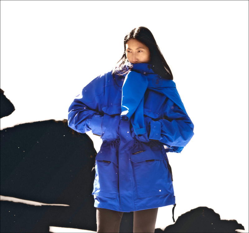 Vault系列夾克以2001年專為美國南極計畫研究人員打造的McMurdo夾克為設計原型，保留標誌性四口袋元素，改為更輕盈透氣的現代版本，27,700元。