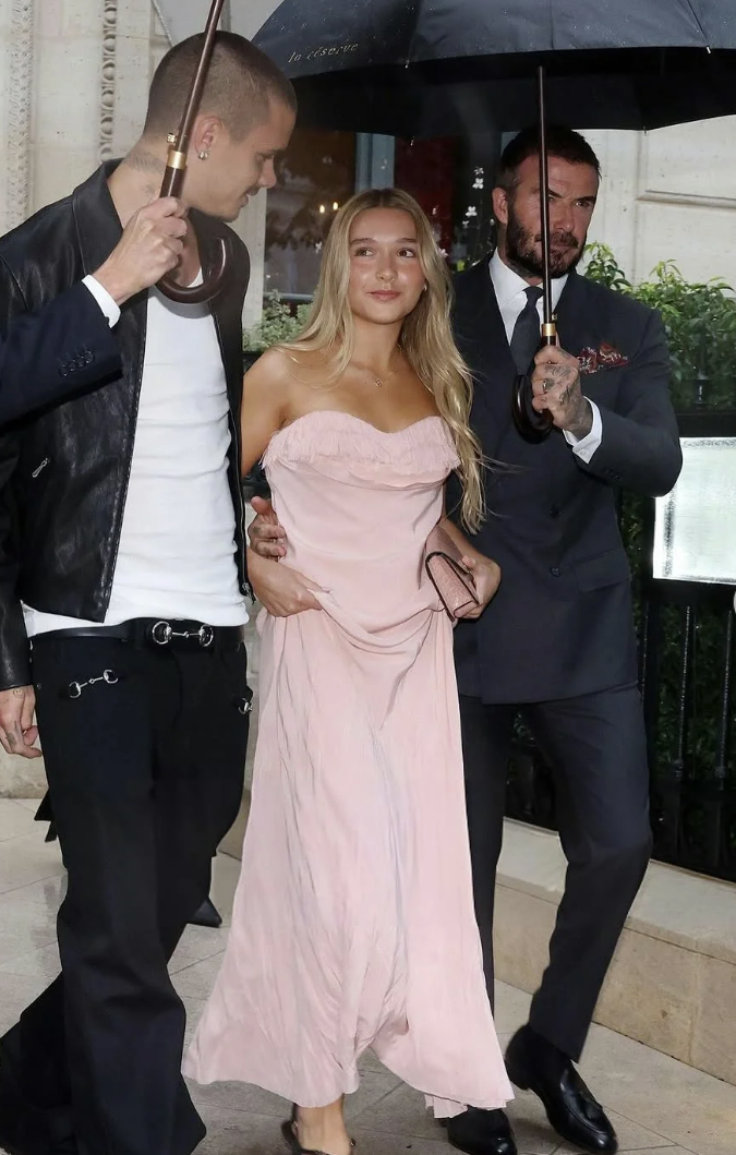 哈珀是全家的掌上明珠。