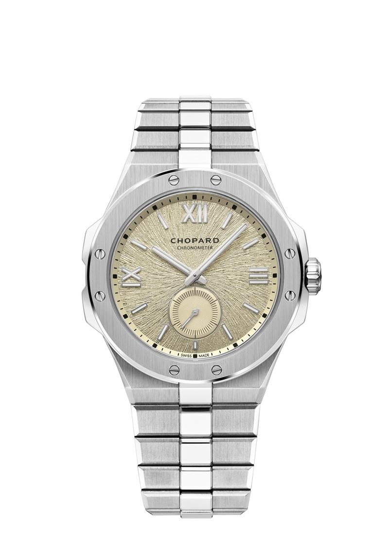 Alpine Eagle 41 XPS腕錶。（Chopard提供）