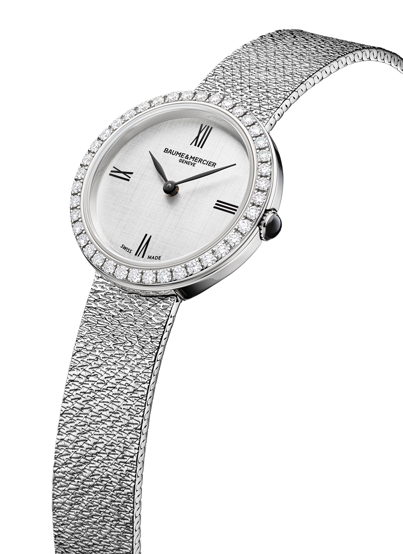 Joia系列鑽石珠寶腕錶，搭載Ronda 751石英機芯，精鋼錶殼鑲嵌鑽石錶圈，搭配壓紋網狀精鋼鍊帶，時、分顯示，錶徑28mm，防水深度50米。（Baume & Mercier提供）