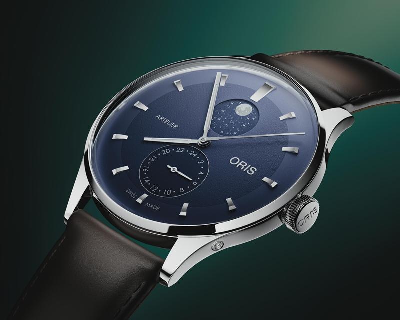 Oris Artelier雙時區月相腕錶（午夜藍），搭載Calibre 782自動上鍊機芯，不鏽鋼錶殼，月相與第二時區顯示，錶徑39.5mm，防水深度30米，約86,000元。（Oris提供）