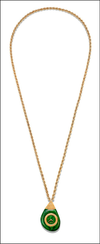 PIAGET Swinging Pebbles系列18K玫瑰金綠蛇紋石鑽石墜錶，搭載355P石英機芯，價格店洽。