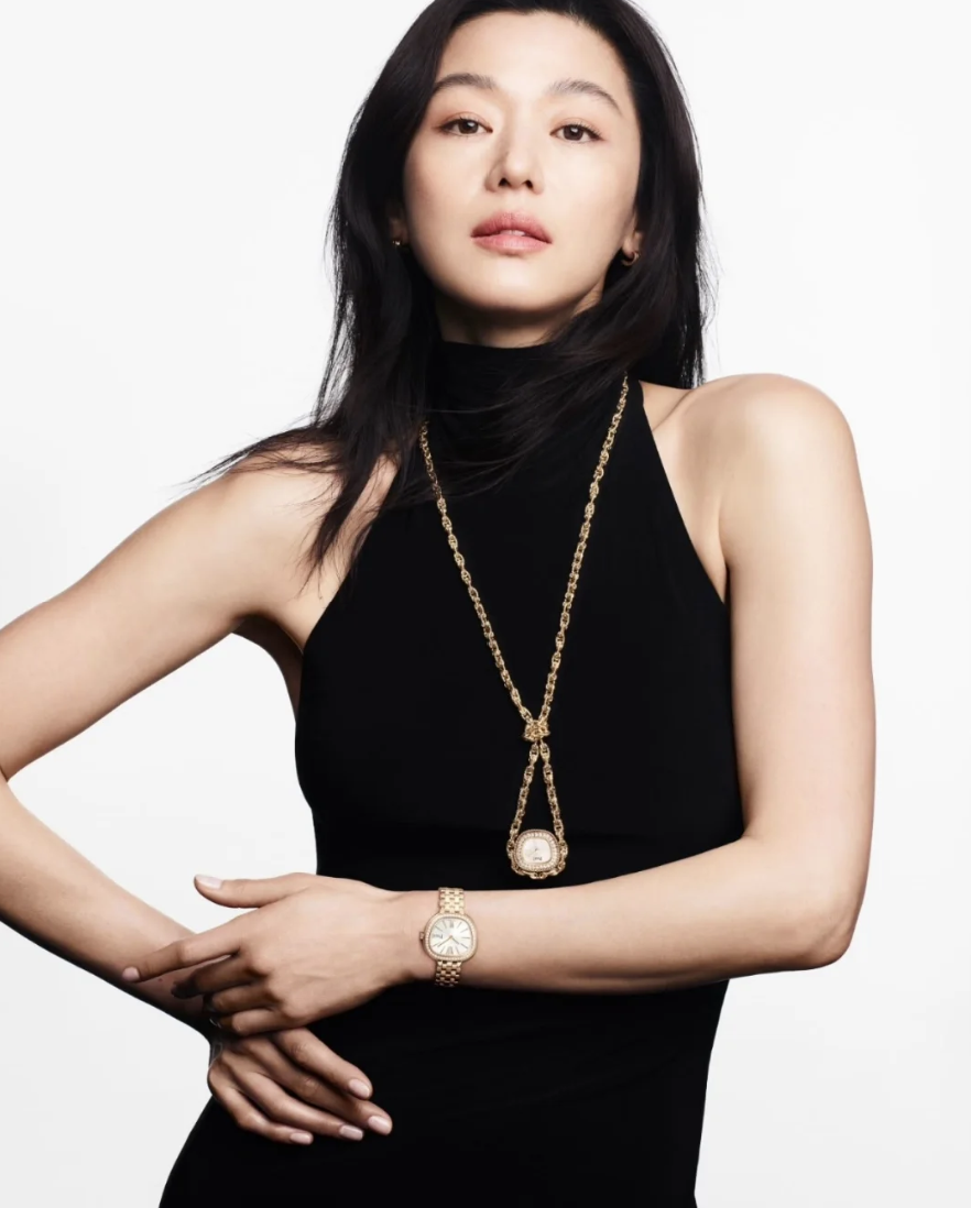 全智賢去年加入伯爵代言行列。(翻攝自IG)