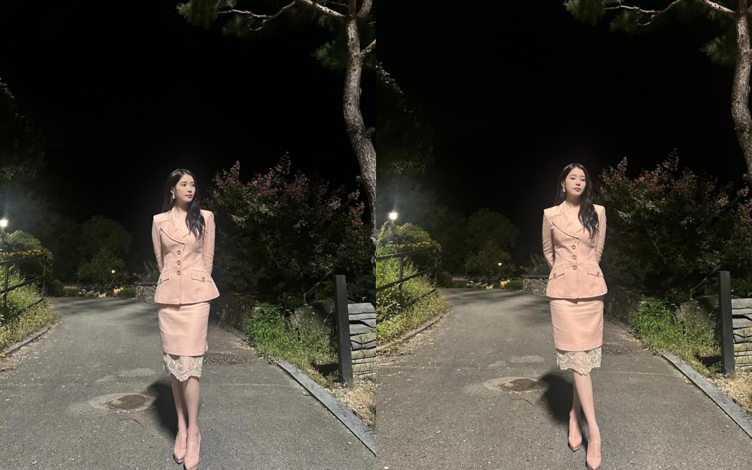 IU說這套蜜桃色古著，是為了求婚戲特別找的，事後還在IG上曬出全套穿搭，看得出私下也相當滿意這套造型。