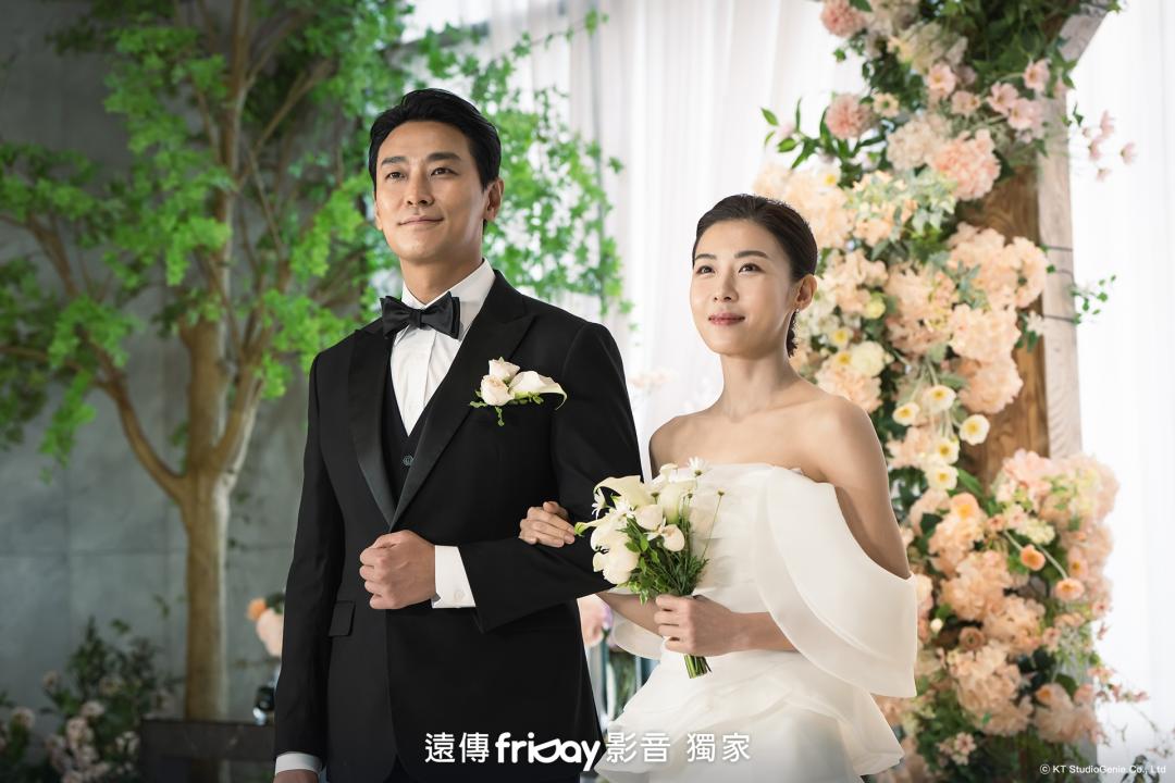 朱智勛、河智苑首度搭檔就演夫妻，但私下兩人的愛情觀卻有些微差異。