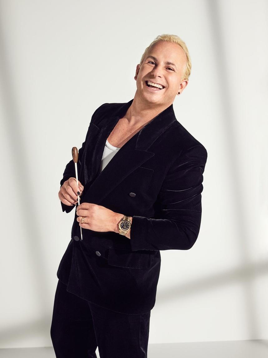 加拿大指揮家雅尼克．尼澤-塞甘（Yannick Nézet-Séguin）是勞力士代言人，雙方曾多次合作音樂會。