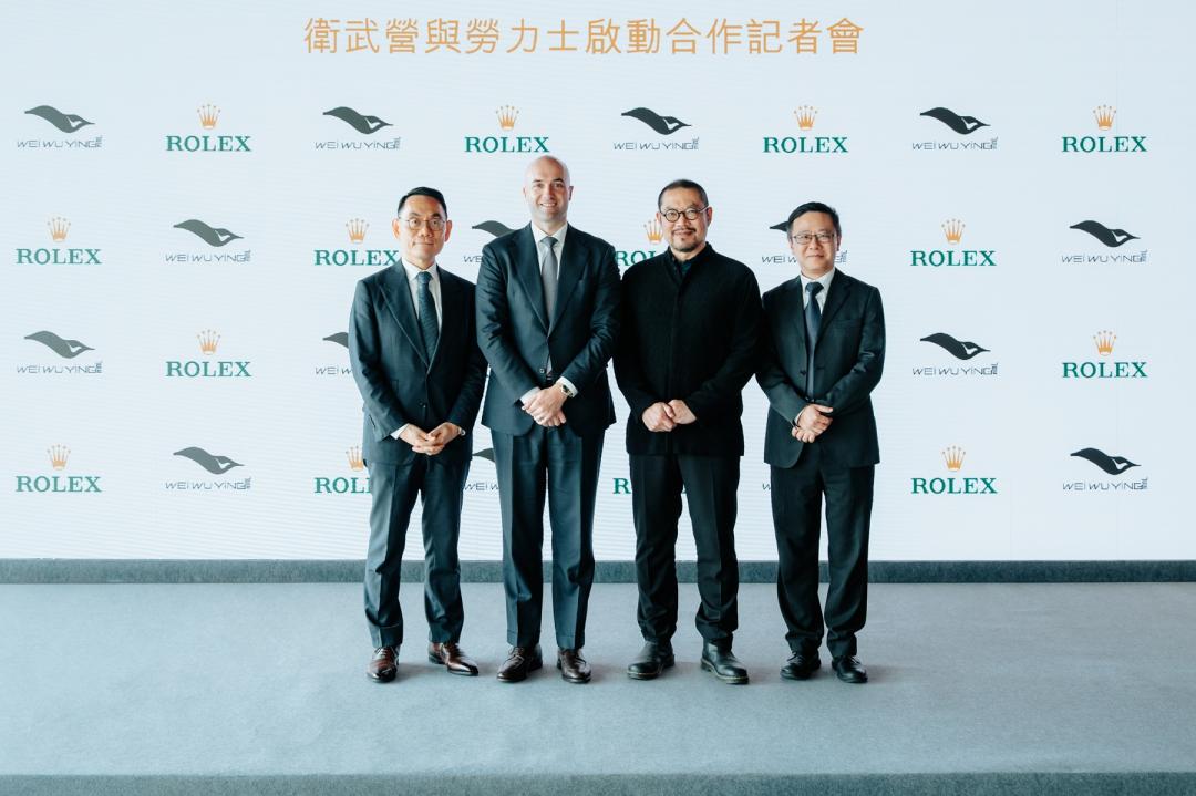 勞力士今年成為衛武營專屬鐘錶合作夥伴，左二為勞力士大中華區行政總裁馬思明、左三為衛武營國家藝術文化中心藝術總監簡文彬。