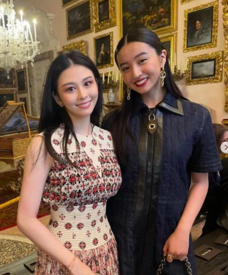 沈月(左)和木村光希(右)經常一同出席時尚活動。(翻攝自IG)