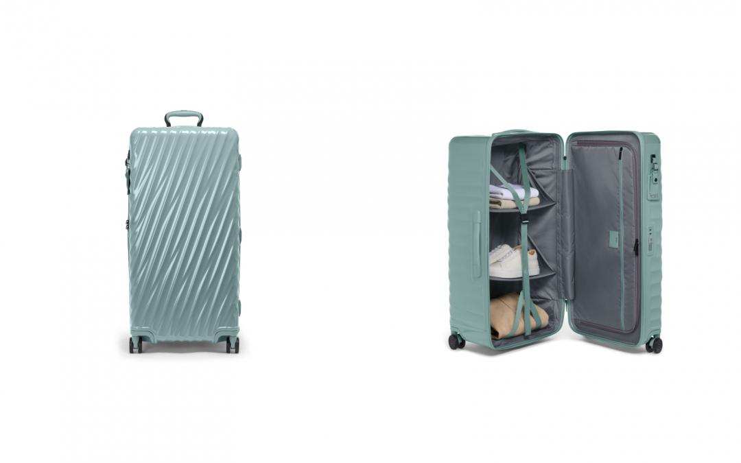 19 Degree系列Trunk衣櫃式行李箱，售價NT$40,800元。