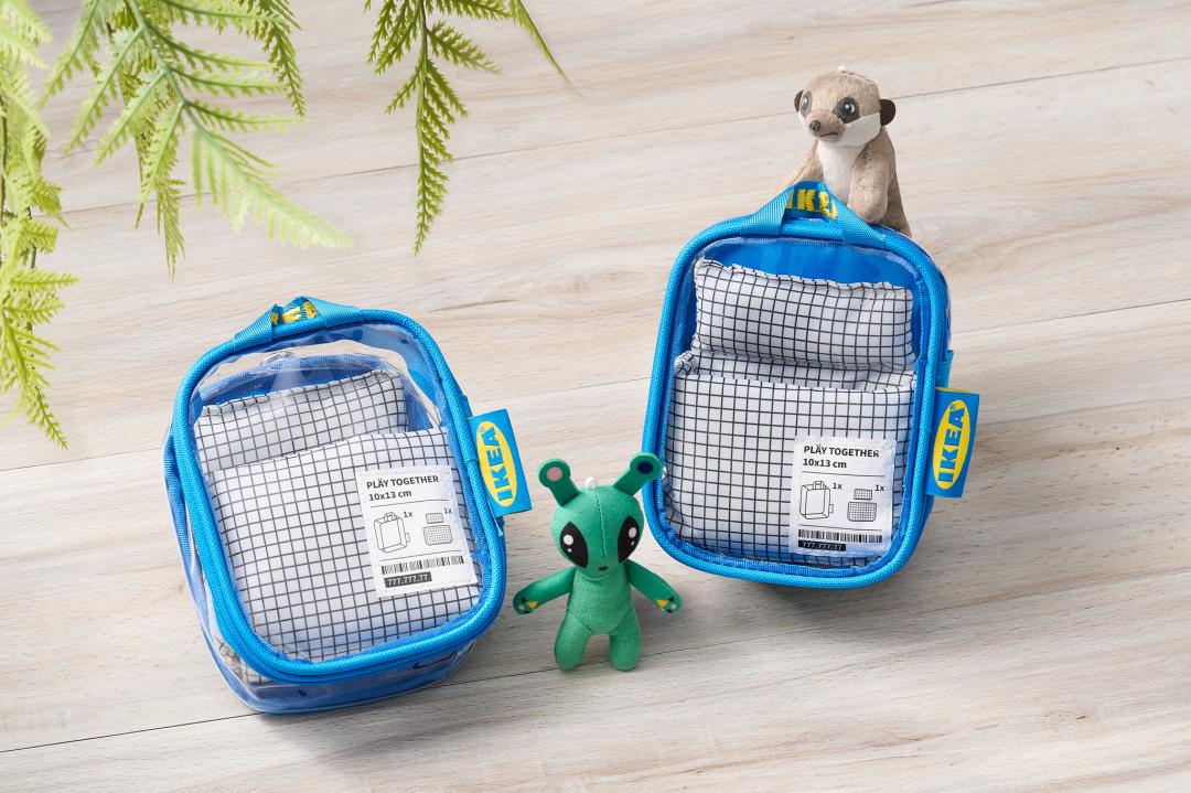 IKEA「集娃娃包」集點活動開跑，為卡友打造迷你曬娃包。（IKEA提供，以下同）