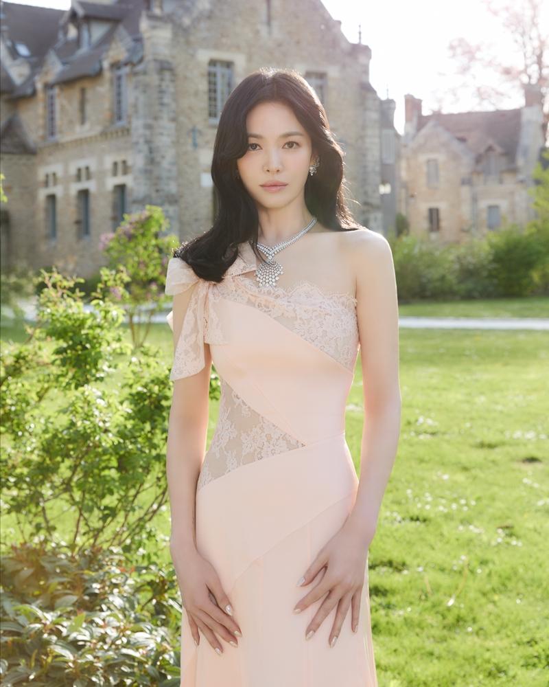 宋慧喬。（Chaumet提供）