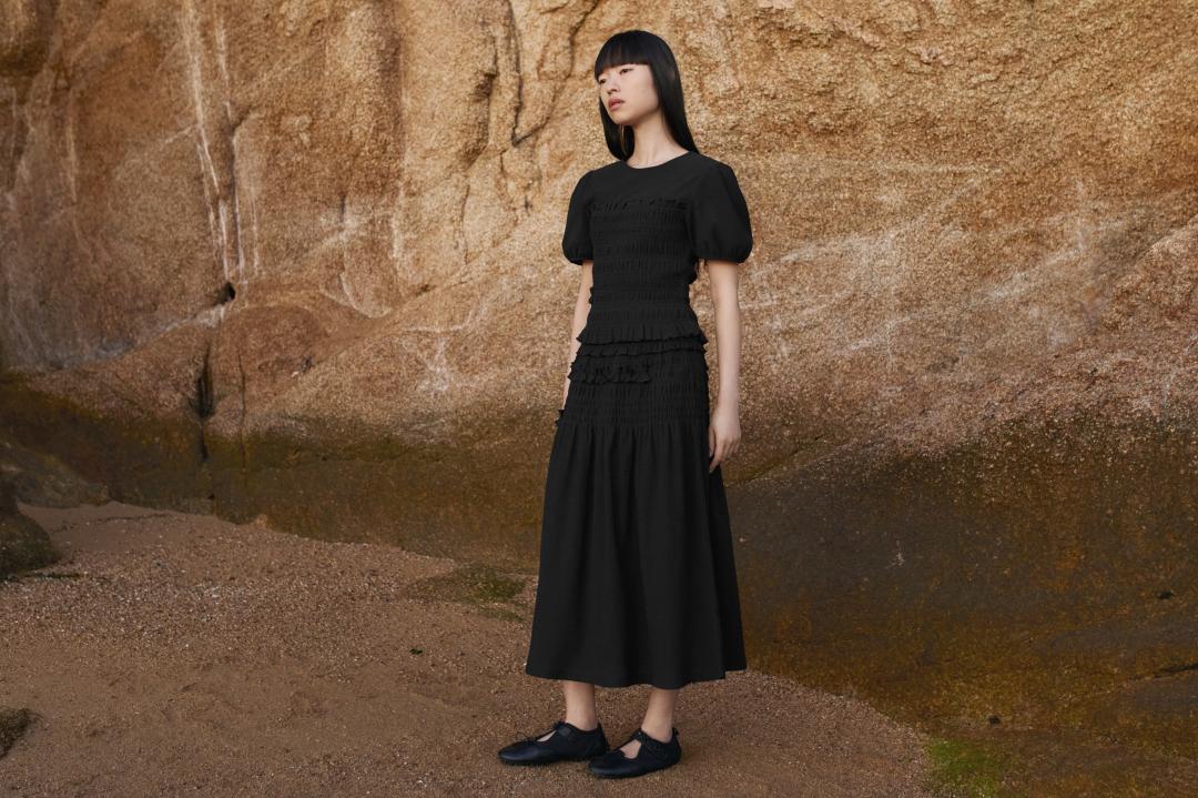 Cecilie Bahnsen常以柔美立體的輪廓勾勒設計，穿上後自帶仙女氣質。