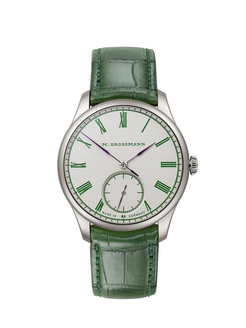 Moritz Grossmann TEFNUT Silver-Plated by Friction白金款，搭載102.1型自製手動上鍊機芯，18K白金錶殼，黃銅手拭鍍銀錶盤，紫棕色退火鋼指針，錶徑39mm，限量12只，1,750,000元。（Swiss Prime Brands瑞博品提供）