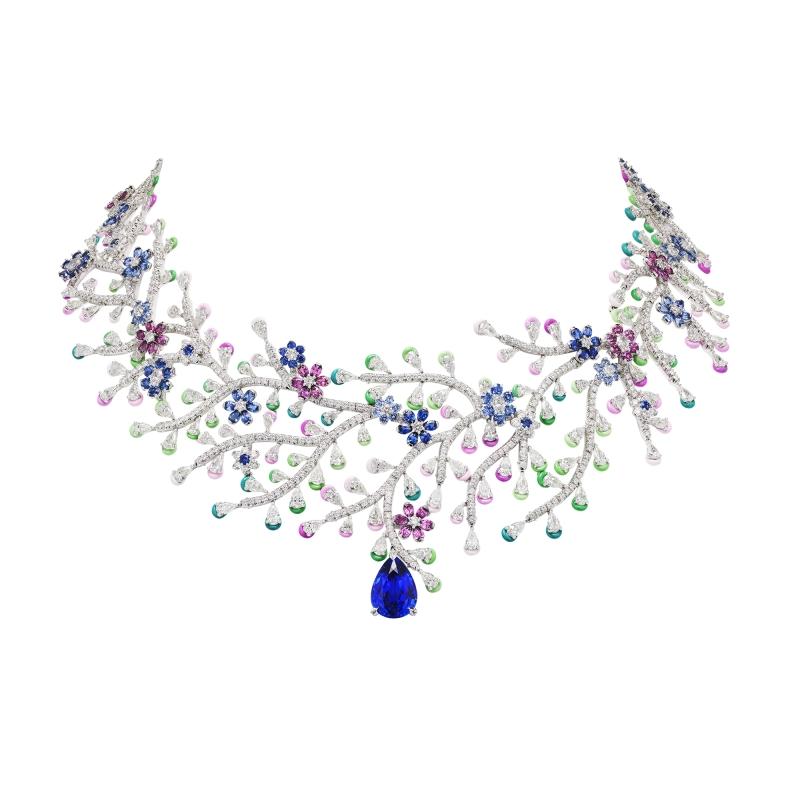 Diorissima Récif Fleuri藍寶石項鍊。（Dior提供）