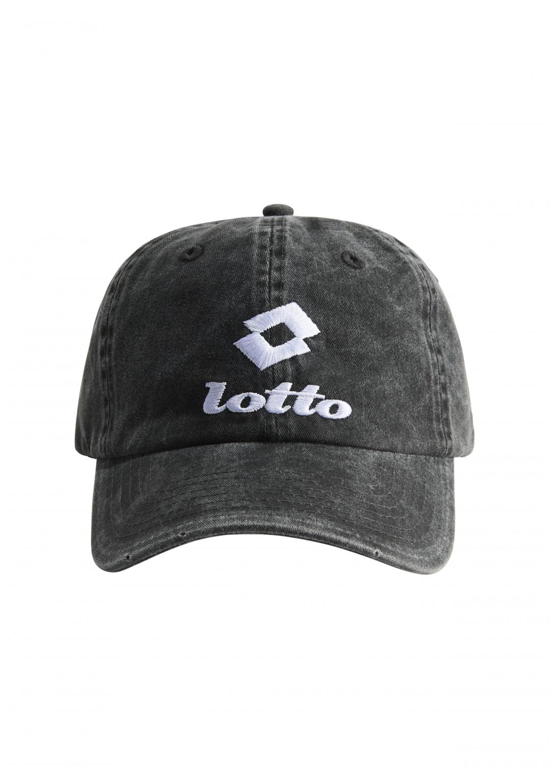 LOTTO H&amp;M聯名系列刺繡圖案棉質斜紋鴨舌帽，549元。
