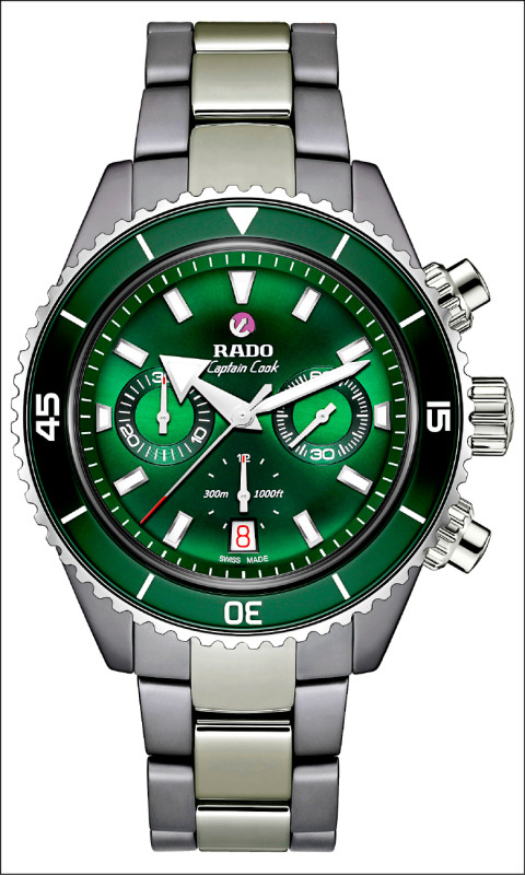 Captain Cook庫克船長高科技陶瓷計時腕錶綠色款，象徵叢林冒險精神，203,700元。