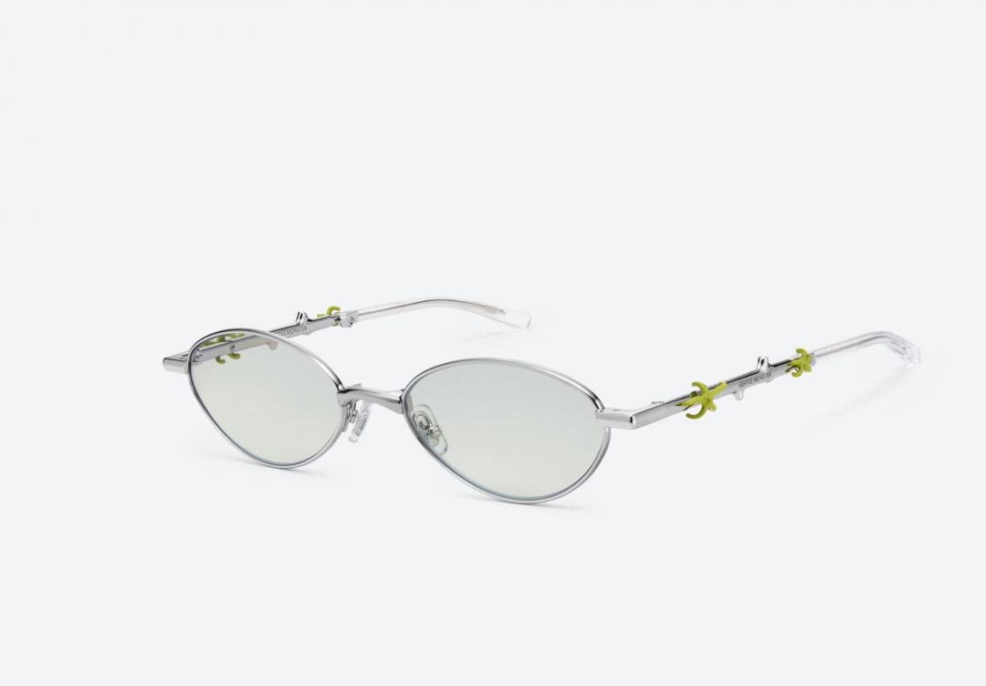 GENTLE MONSTER Veggie系列Aden 02，10,180元。