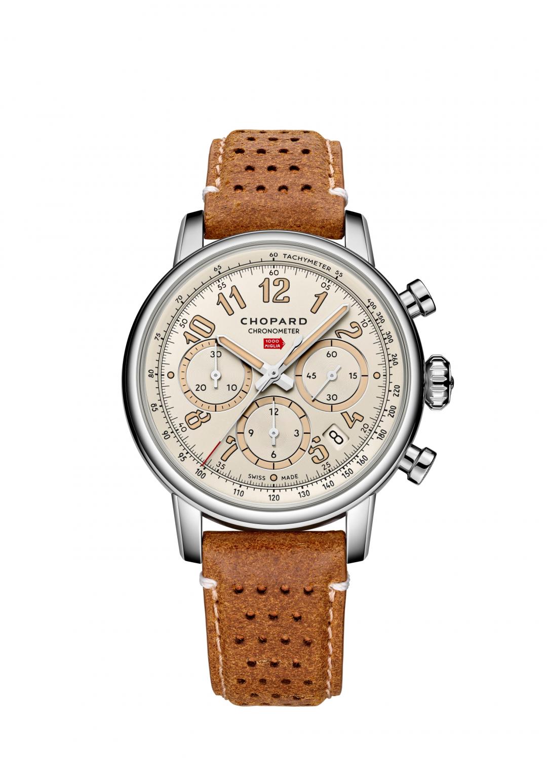 Mille Miglia Classic Chronograph Raticosa腕錶，以蛋殼色霧面錶盤搭配復古皮革錶帶，向義大利Raticosa Pass傳奇山路致敬，搭載自動上鍊計時機芯，54小時動力儲存，40.5毫米，全球限量100只，399,000元。（Chopard提供）