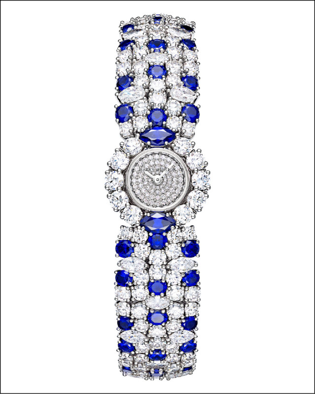 海瑞溫斯頓「Talk to Me, Harry Winston」頂級珠寶腕錶藍寶石款，鑽石環繞錶圈宛如花瓣。