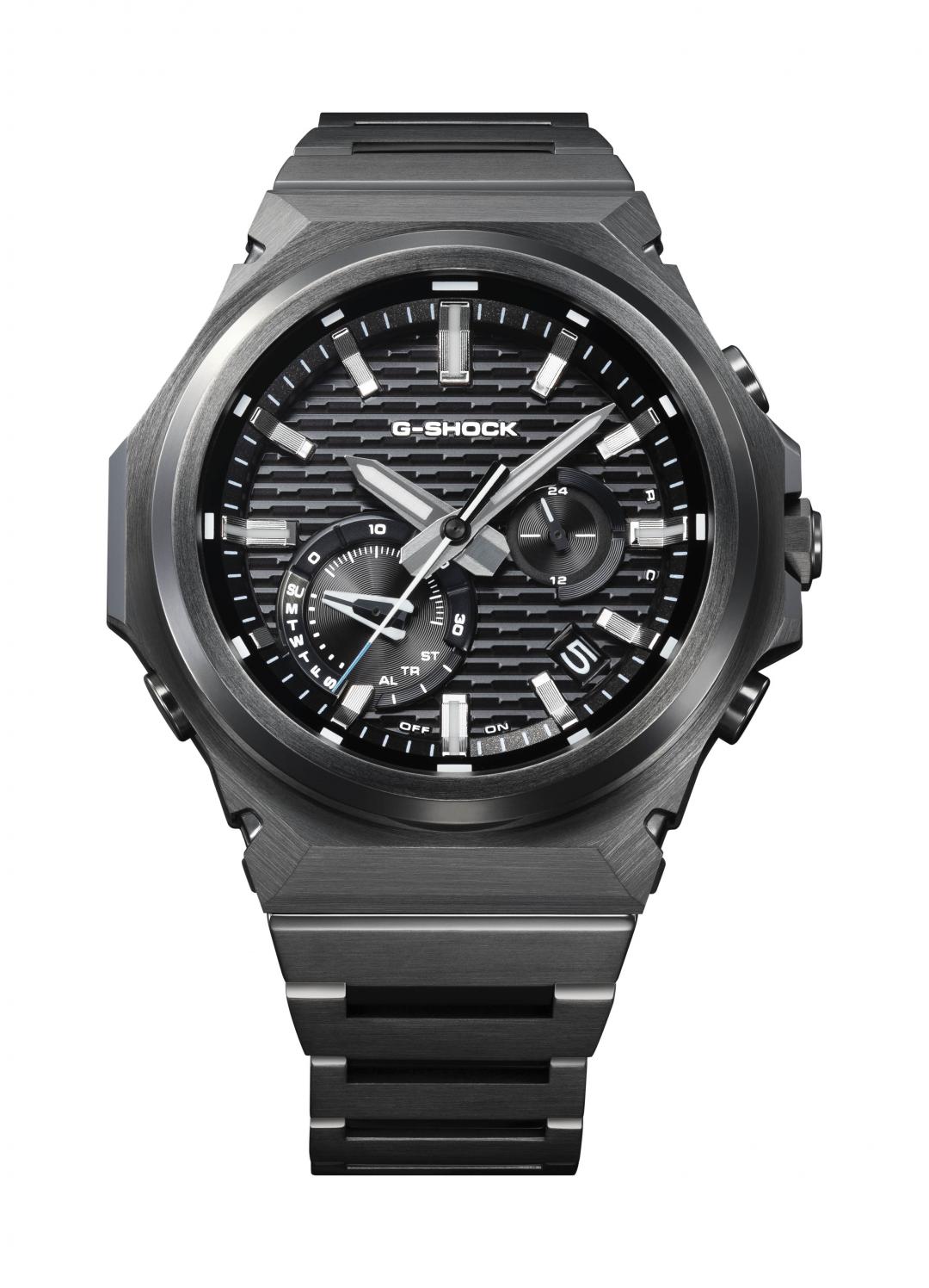 G-SHOCK GST-B1000BD-1A錶款，14,000元。（G-SHOCK提供，以下同）