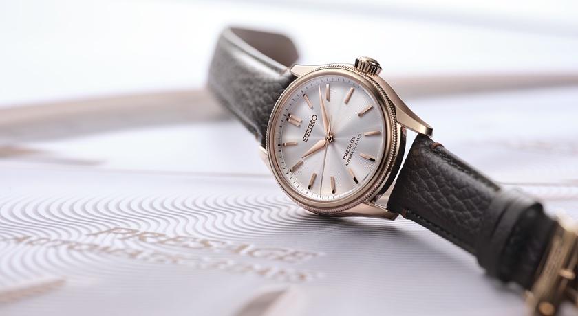 SEIKO Presage把高級絲綢變錶盤!細緻紋理搭珍珠塗層 光影變化超細膩