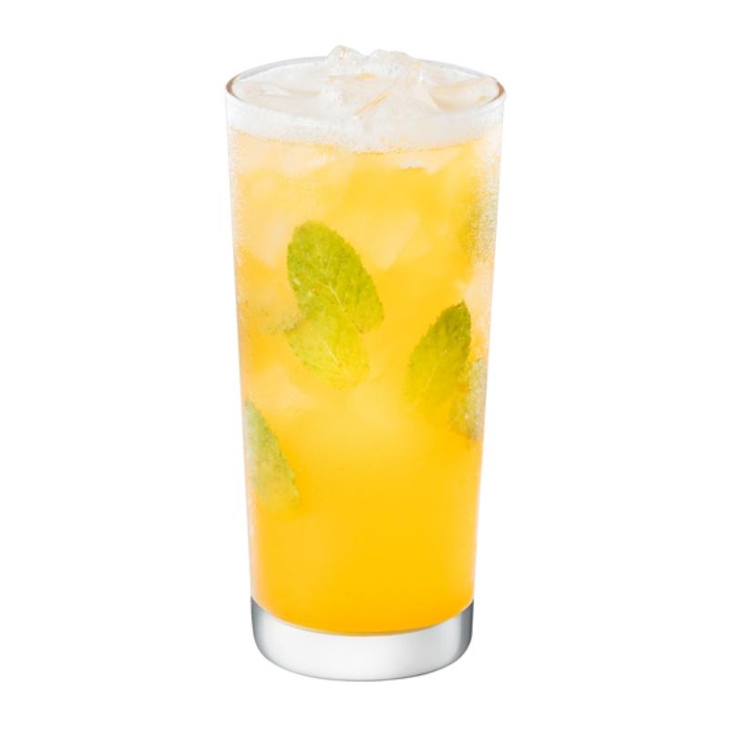 冰蜜桃莫希托青茶，售價Tall，155元、Grande，170元、Venti，185元。（星巴克提供）