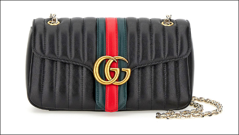 Gucci Jetset GG Marmont鍊帶包，99,600元。