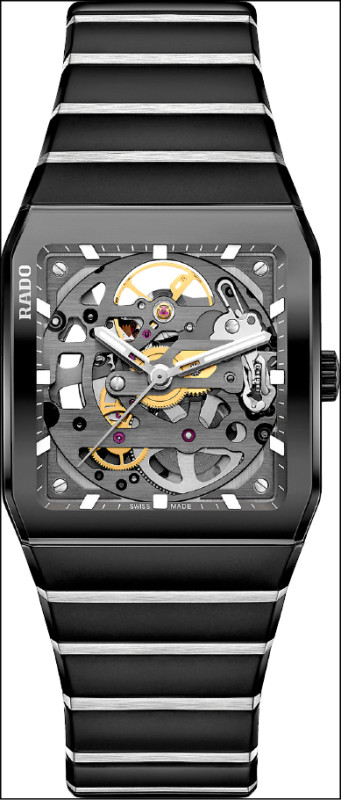Rado Anatom高科技陶瓷鏤空腕錶，設計延續方形未來感錶殼造型，172,400元。