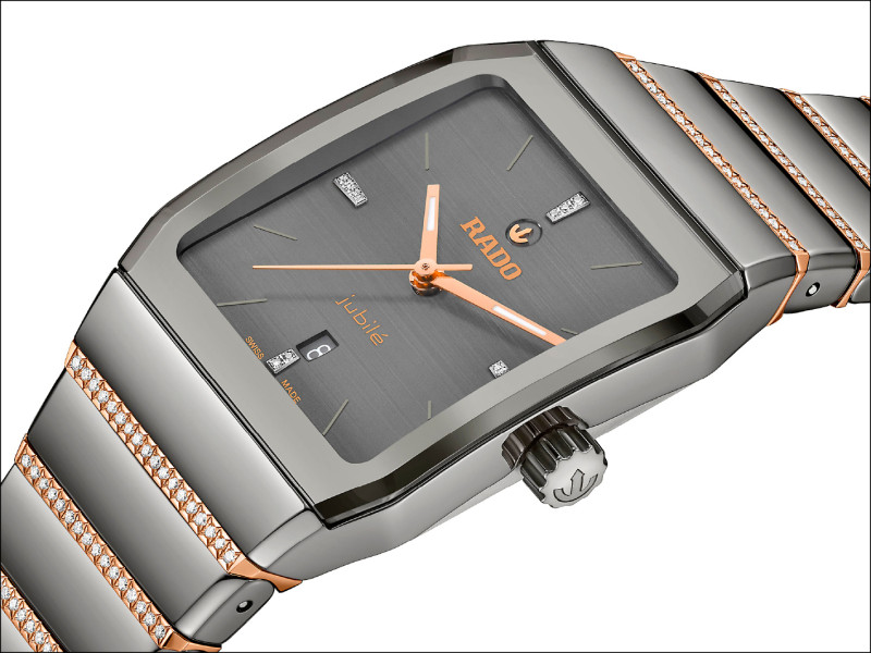 Rado Anatom Jubilé系列高科技陶瓷自動腕錶，台北101獨家販售，318,400元。