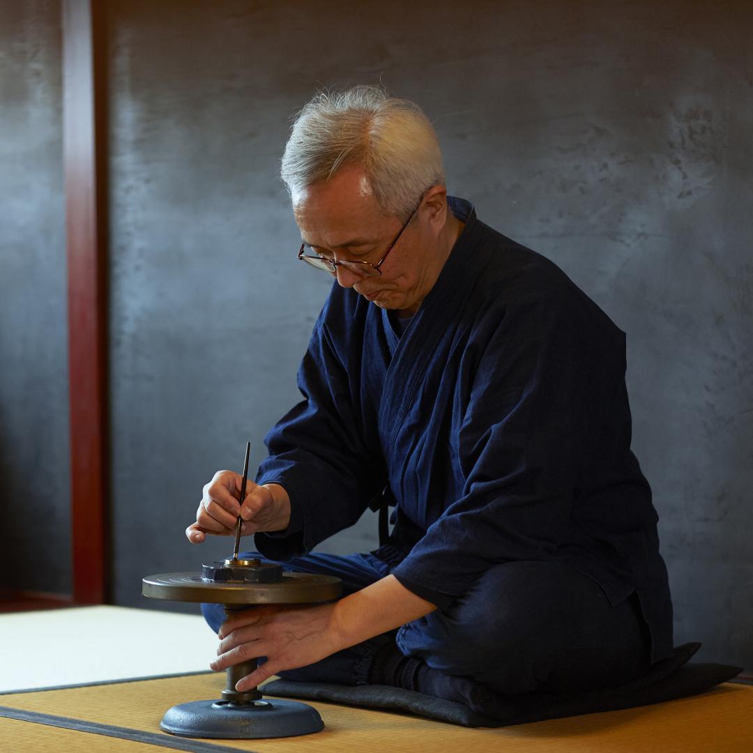 漆藝大師田村一舟。