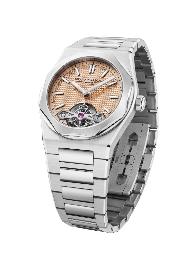 GP芝柏表Laureato桂冠系列「Laureato Fifty」39毫米陀飛輪腕錶玫瑰金款，搭載GP8410自動上鍊陀飛輪機芯，精鋼錶殼、18K玫瑰金實金錶盤，陀飛輪、小時及分鐘顯示，錶徑39mm，動力儲存72小時，防水深度50米。（Girard-Perregaux提供）