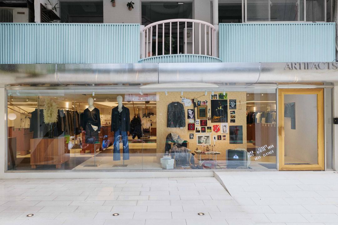 ARTIFACTS今年秋季以瑞典品牌OUR LEGACY為主角，打造期間限定櫥窗。