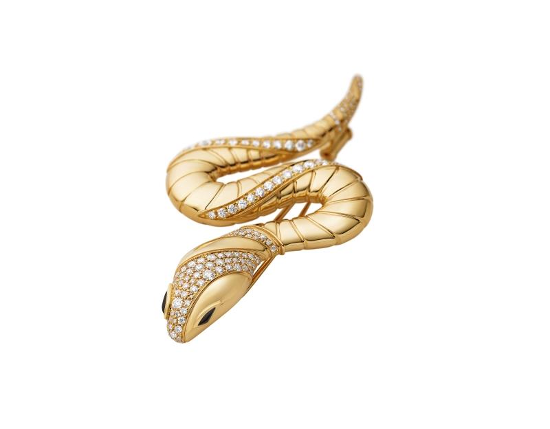BVLGARI Serpenti Tubogas 黃金與鑽石胸針。（BVLGARI提供）
