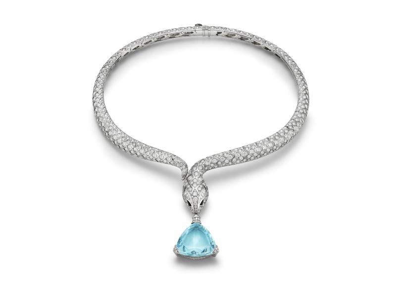 BVLGARI Serpenti Falling Drops 頂級海水藍寶與鑽石項鍊。（BVLGARI提供）