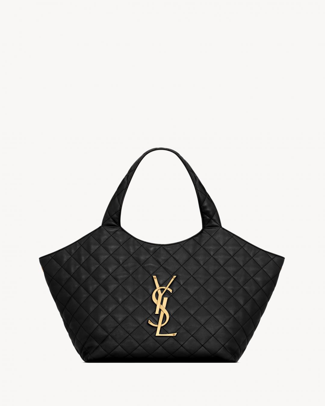SAINT LAURENT ICARE絎縫小羊皮超大型購物袋，164,500元。