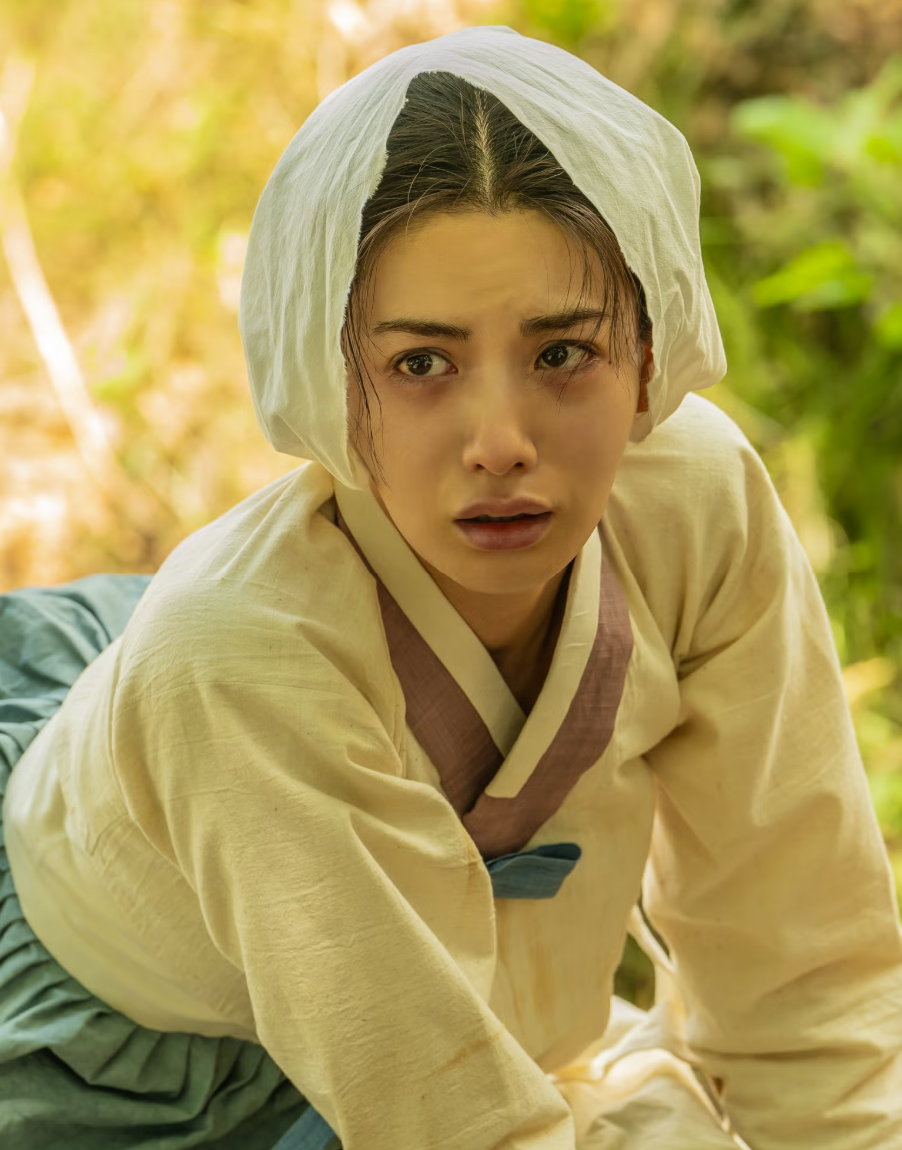 首度挑戰古裝的Nana，卻因長相太過現代遭批評。