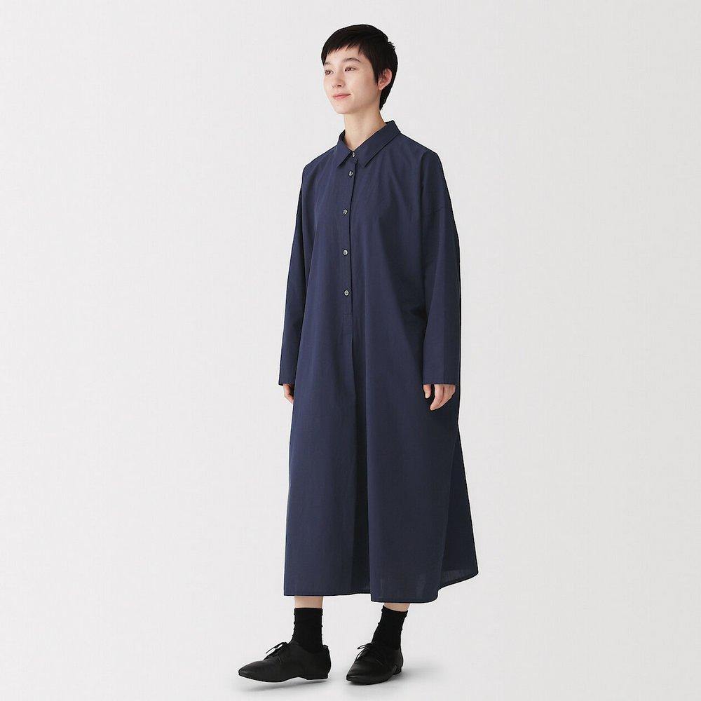 MUJI女裝直線剪裁襯衫式洋裝，1,390元。