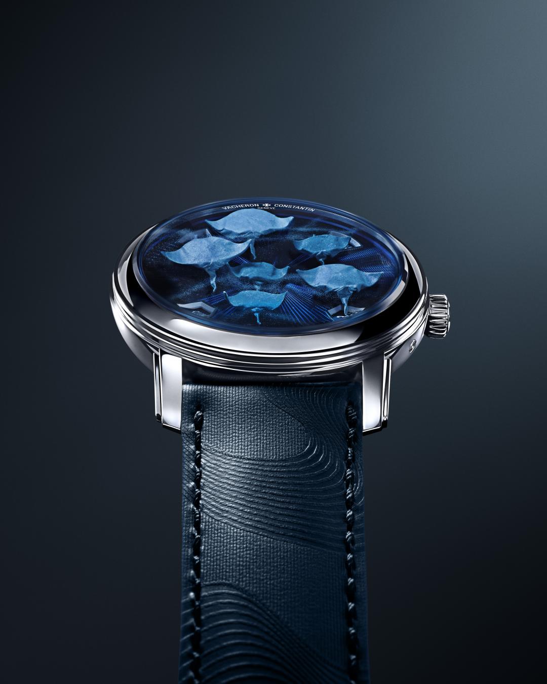 Métiers d’Art藝術大師系列致敬動物王國腕錶，折紙蝠鱝。