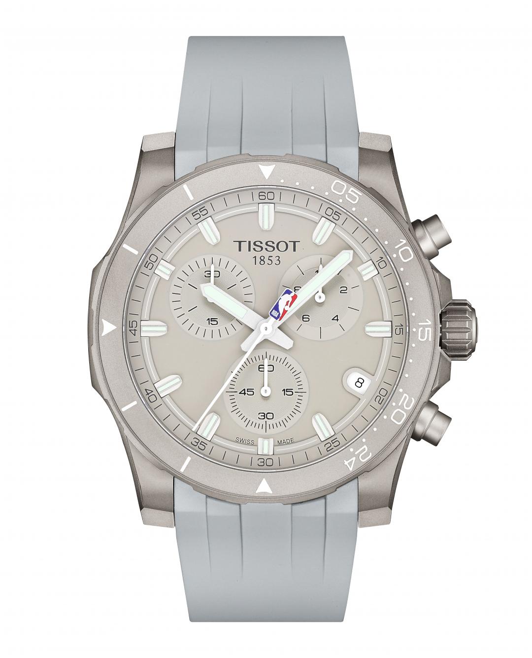 TISSOT Supersport系列NBA聯名特別版腕錶，15,500元。