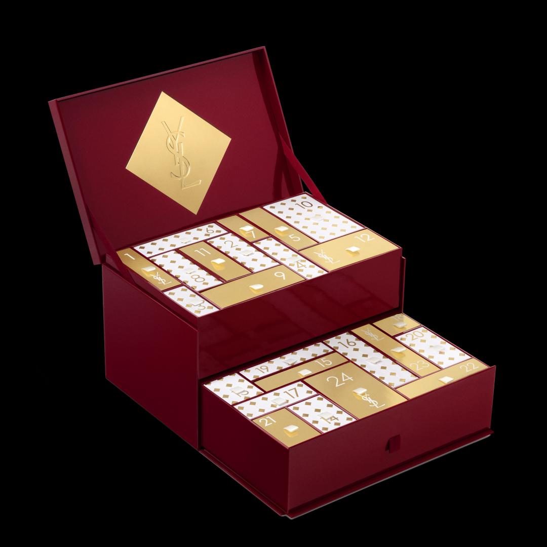YSL《倒數月曆 奢夜醺紅派對版》，推薦價15,000元。
