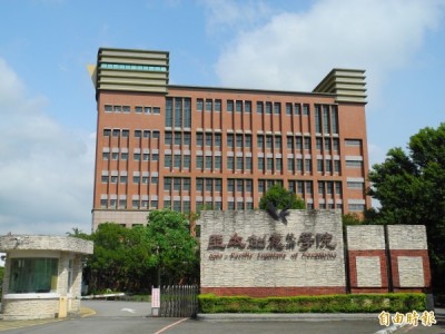 博硯「說」法》保障學生可以原校畢業也是大學自治的要求