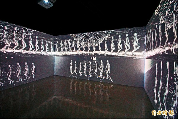 看展懶人包》影訊錯接音訊 蹦出觀落陰感官饗宴