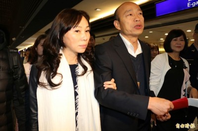 自由限時批》大選之夜，韓國瑜若向李佳芬盤腿跪走，將更令人拍案叫絕！