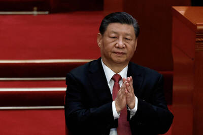 自由開講》中共人大成立70周年，習近平修訂八大堅持，拆下偽民主大旗！